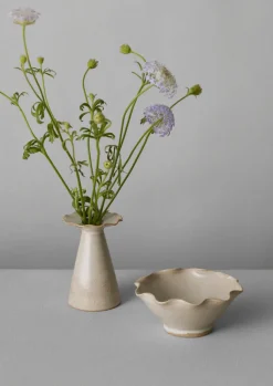 TOAST Alice Passingham Scalloped Flower Frog- Decorative Pieces|Ceramics