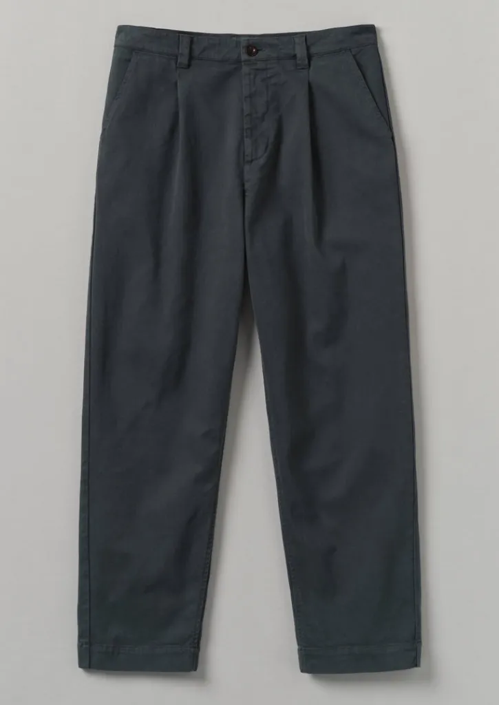 TOAST Garment Dyed Cotton Pleat Trousers- Workwear|Trousers