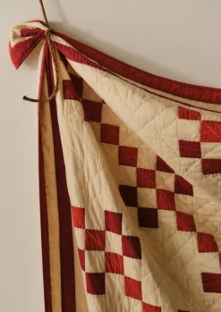 TOAST Geo Block Patchwork Cotton Quilt- Textiles|Blankets & Throws