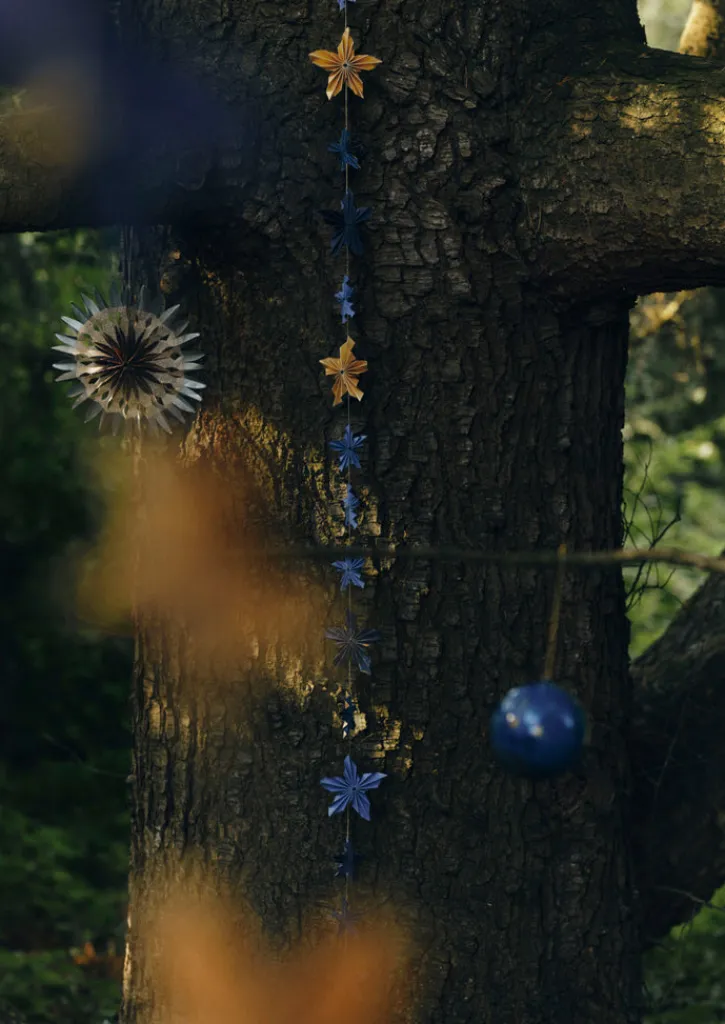 TOAST Marbled Star Paper Garland- Christmas Decorations