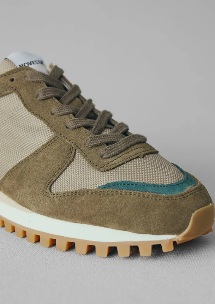 TOAST Novesta Marathon Trail Trainers-Women Trainers & Plimsolls
