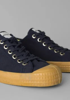 TOAST Novesta Star Master Trainers- Trainers & Plimsolls