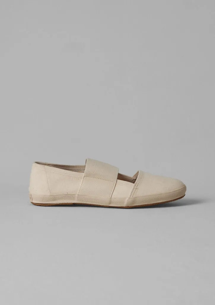 TOAST Pras Canvas Pumps-Women Trainers & Plimsolls