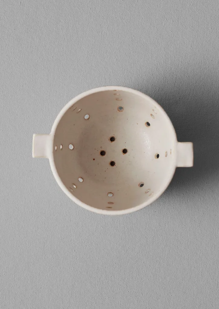 TOAST Rebecca Williams Berry Colander- Ceramics|Kitchen